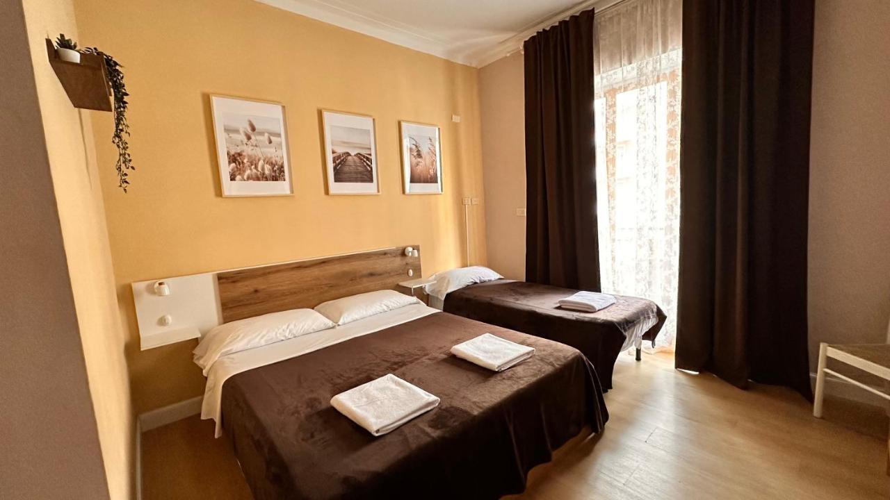 Pardis Guest House Rom Eksteriør billede