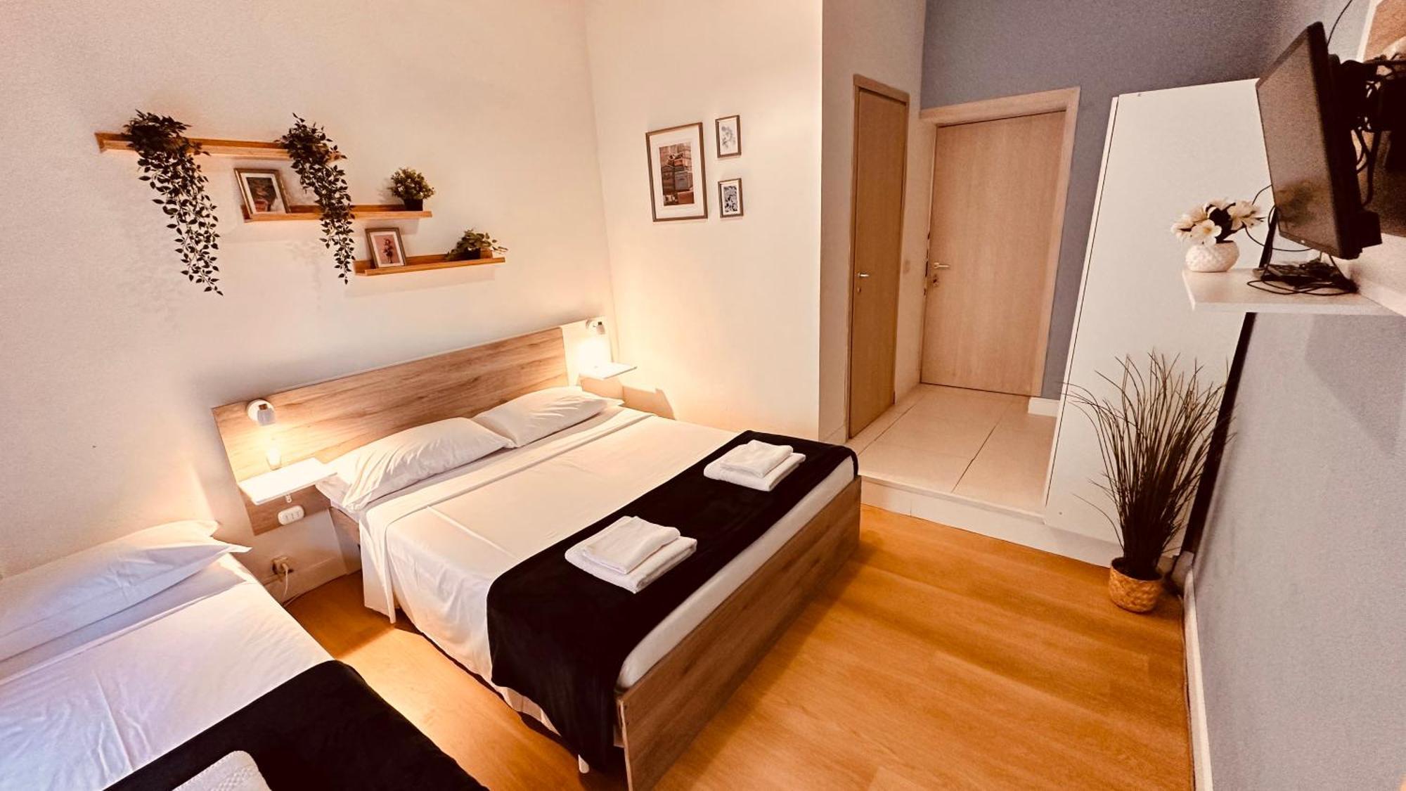 Pardis Guest House Rom Eksteriør billede