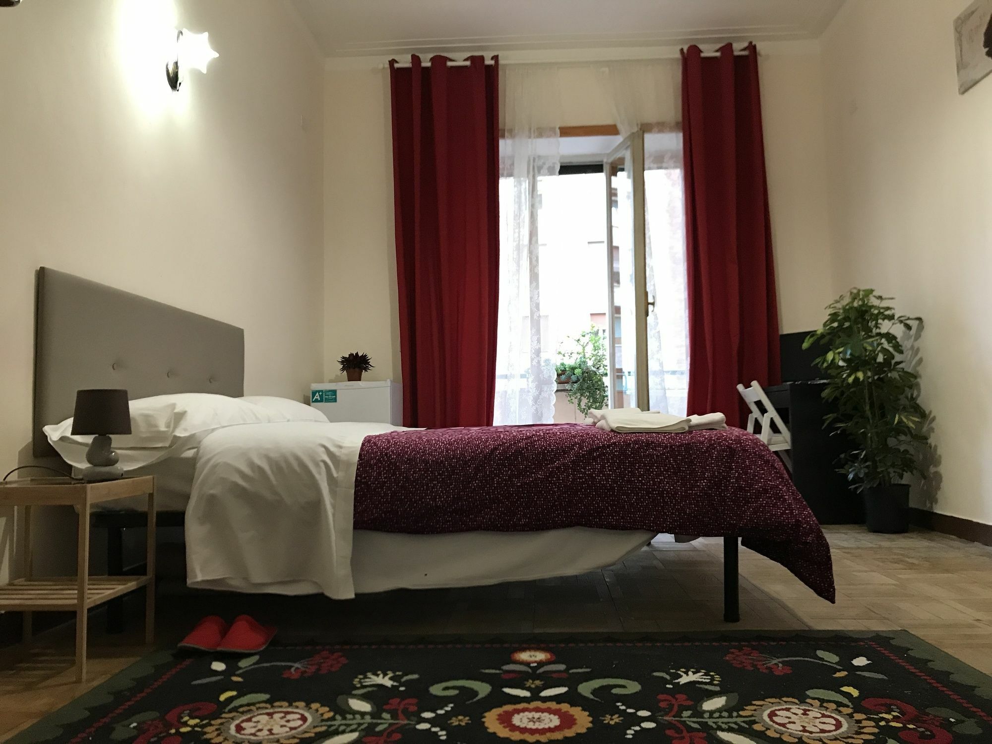 Pardis Guest House Rom Eksteriør billede